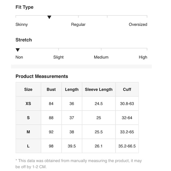$Button Front Ruched Solid Top - Picture 6 of 10